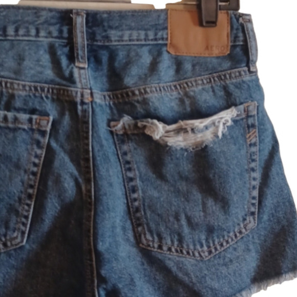 Aeropostale distressed highrise shorty distressed shorts.Size 8. Summer!! - Picture 4 of 8